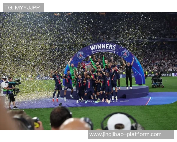 国米横扫巴黎圣日耳曼5-0战术解析引发全场热议