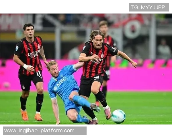 世界杯激战AC米兰绝杀马竞争议判罚引发全场热议