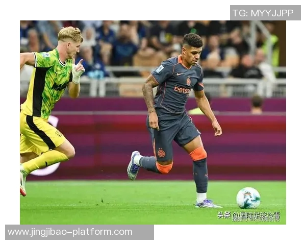 西甲精彩对决国米与里昂1比1平局逆转瞬间引发全场热烈反响