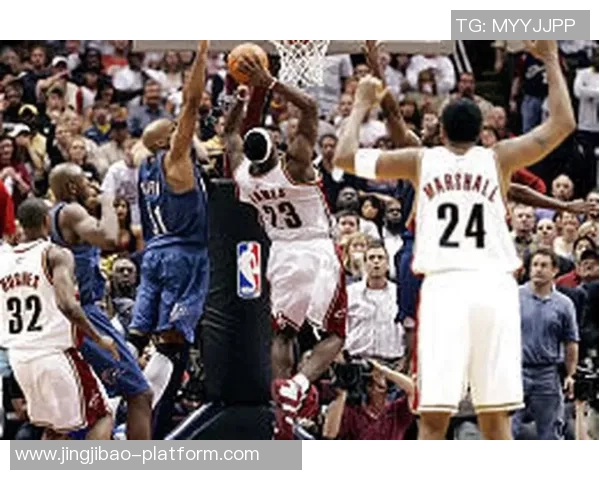 那不勒斯狂胜阿森纳四球绝杀引发全场沸腾赛后深度解析