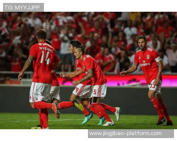 意甲经典对决巴萨3-0战胜AC米兰神奇扑救与十大精彩进球回顾 意甲经典对决巴萨3-0战胜AC米兰神奇扑救与十大精彩进球回顾